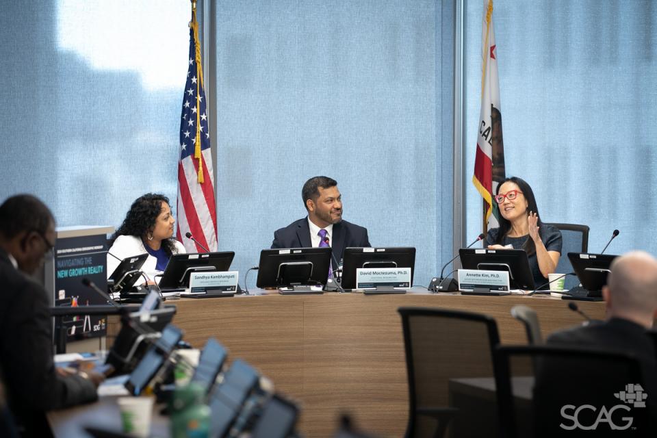 Three panelists present on demographic trends at the 2024 Southern California Demographic Workshop.